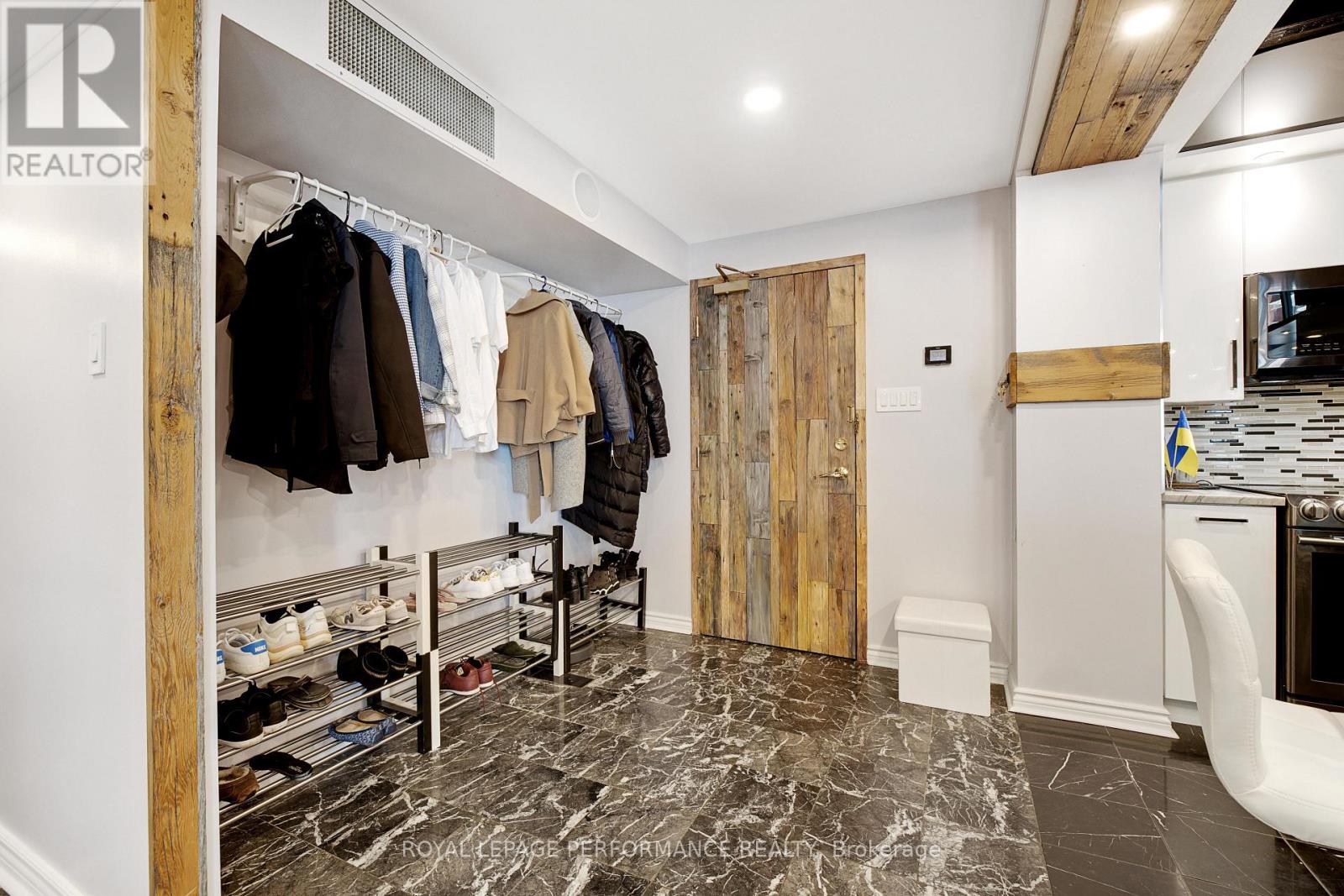 1905 - 160 George Street