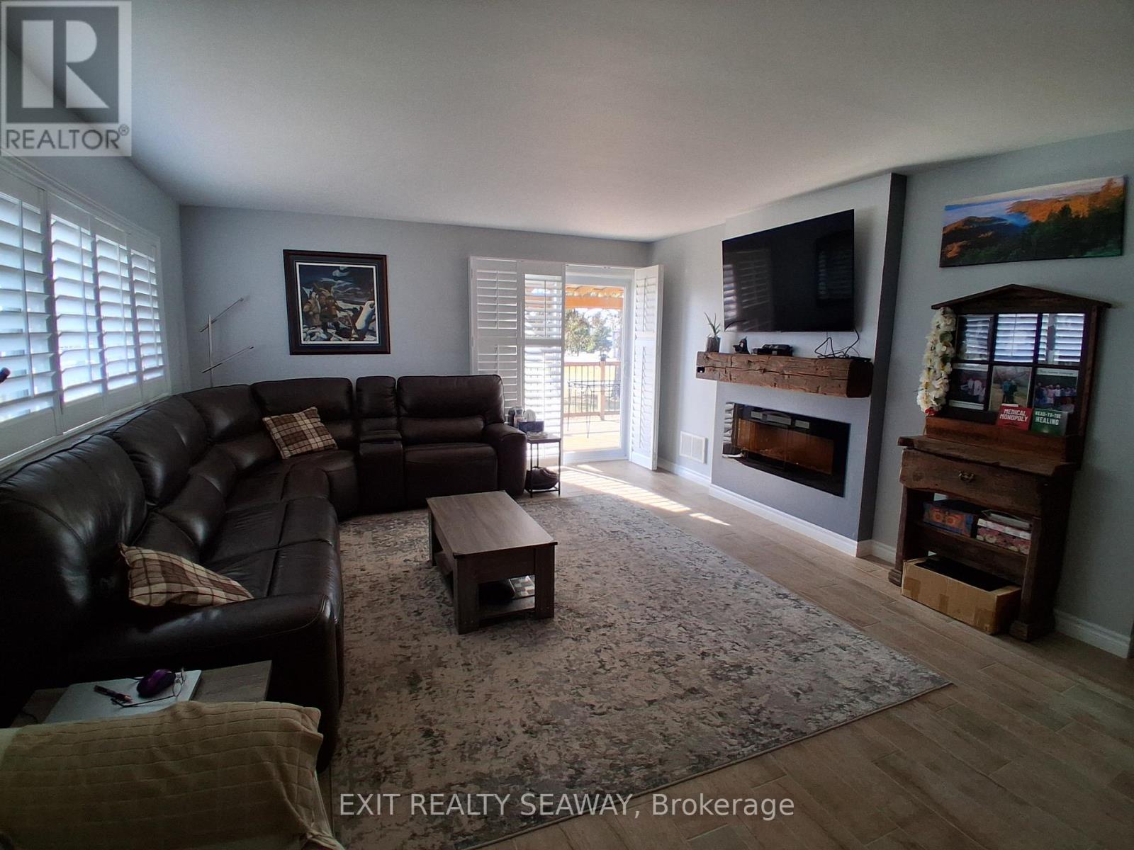 6731 Gilmore Hill Road