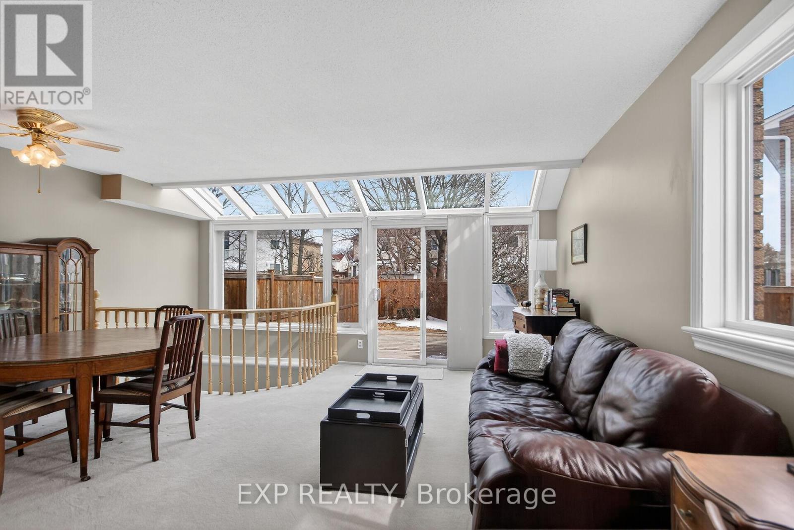 43 Hummingbird Crescent