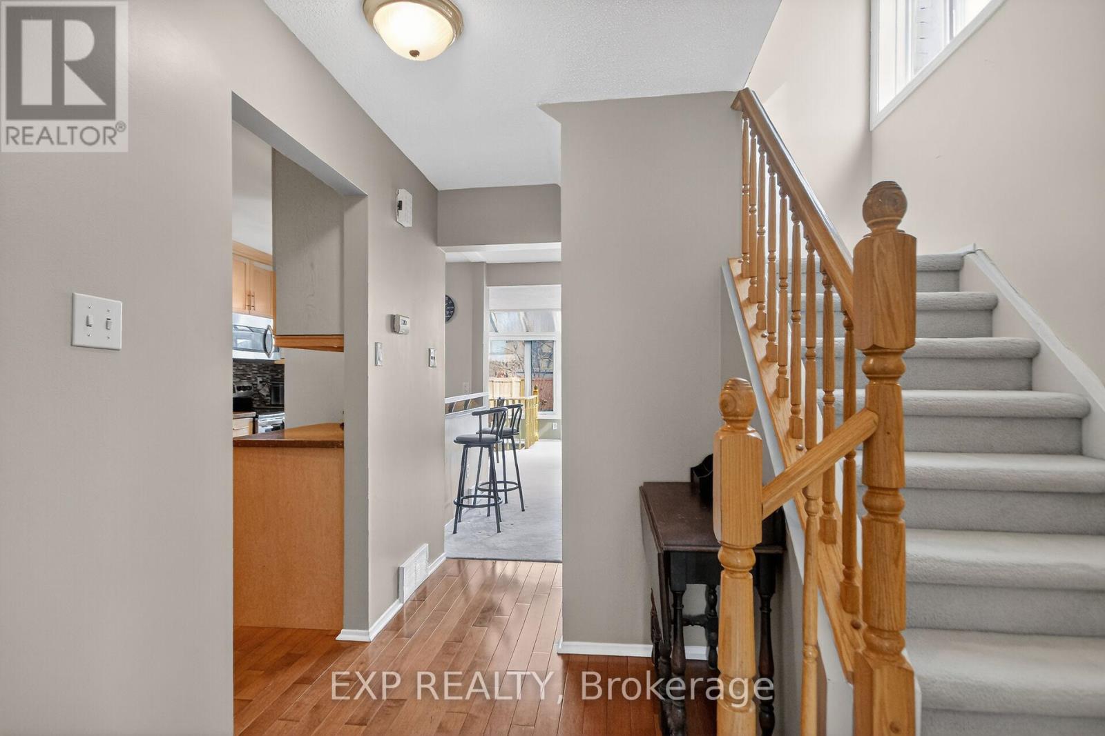 43 Hummingbird Crescent