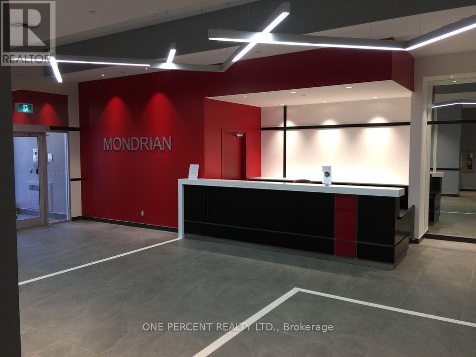 1208 - 324 Laurier Avenue W