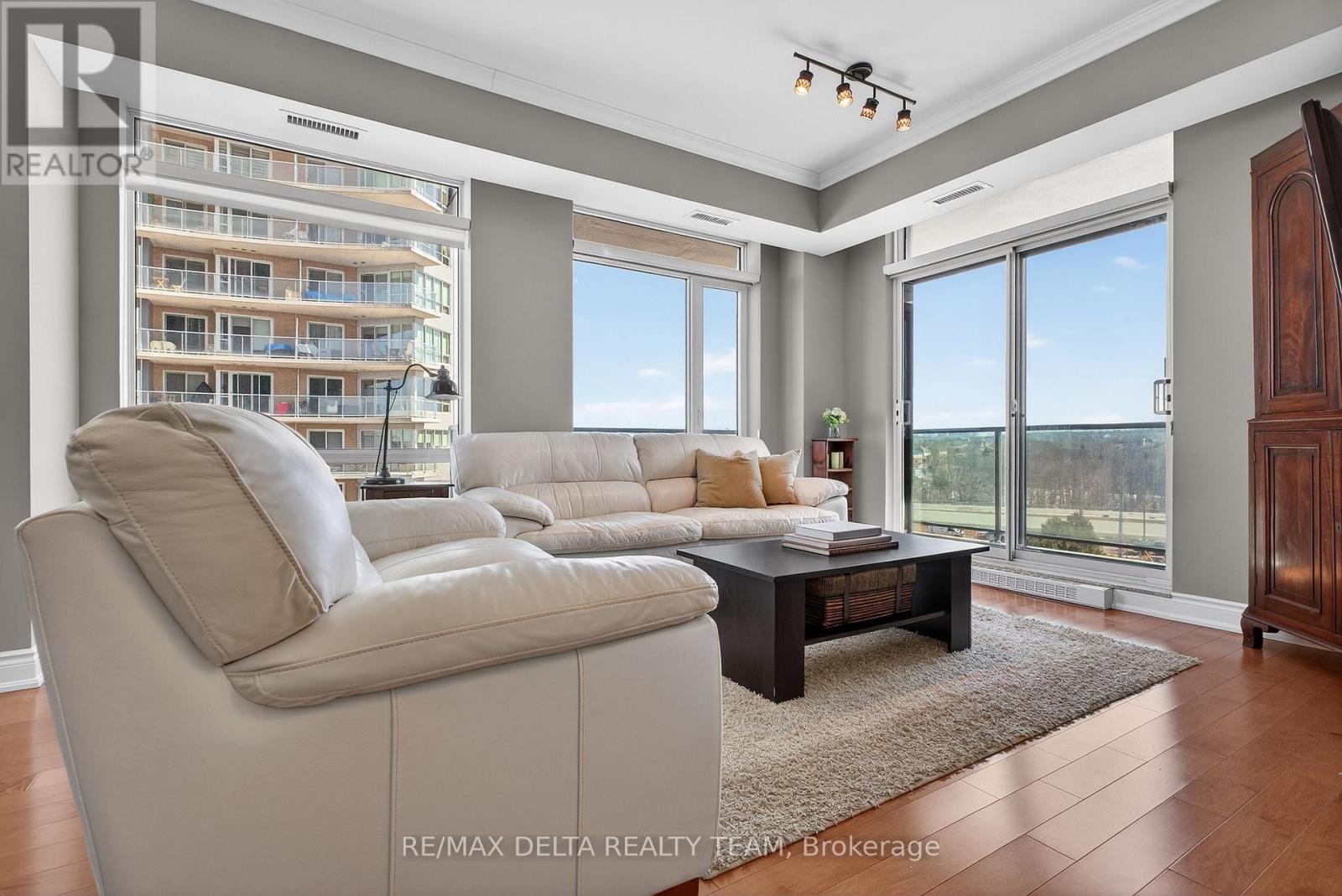 505 - 100 Inlet Private