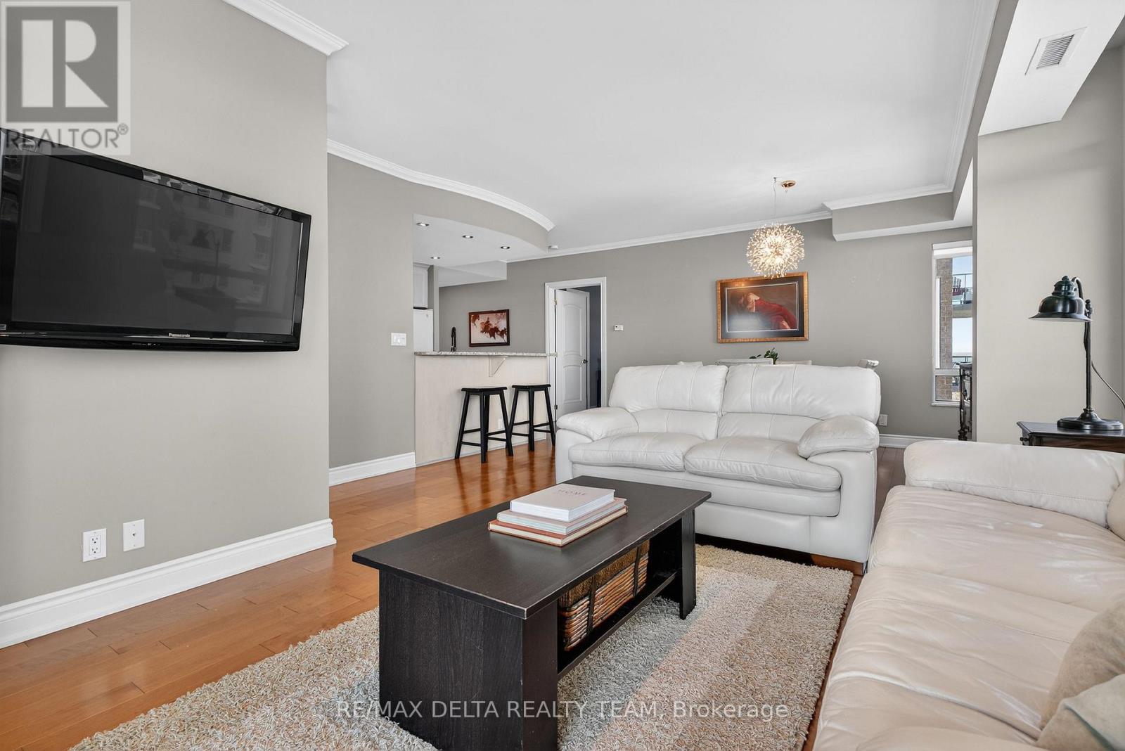 505 - 100 Inlet Private