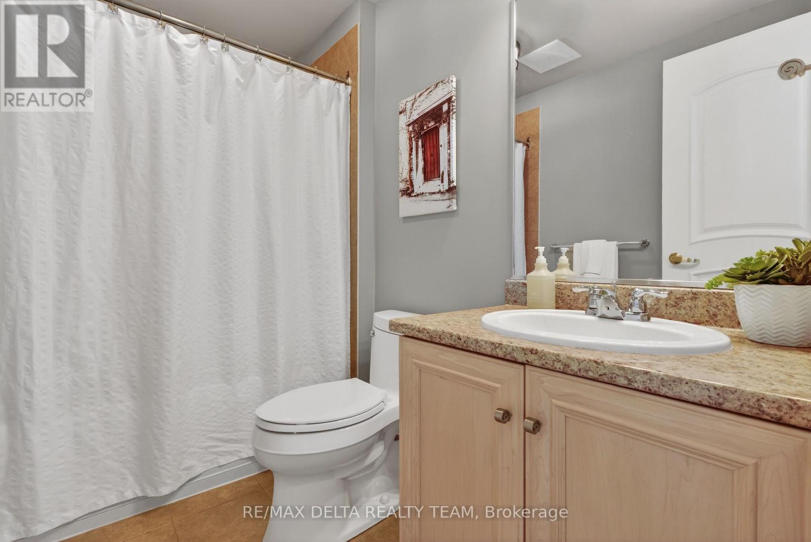 505 - 100 Inlet Private