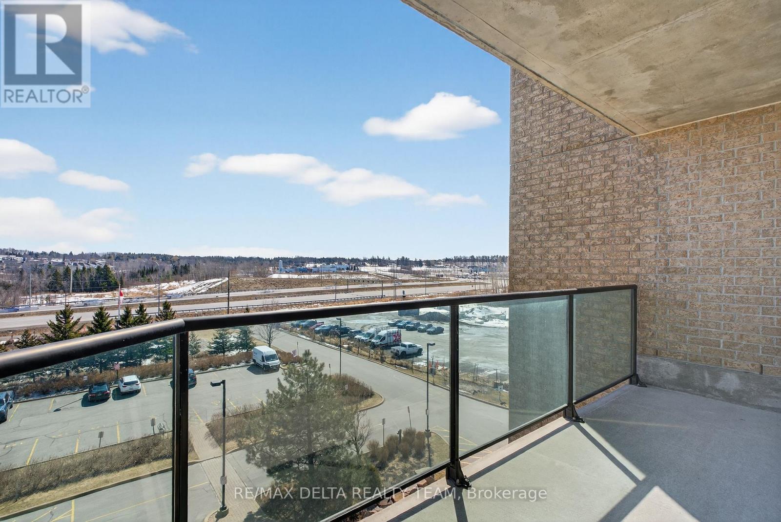 505 - 100 Inlet Private