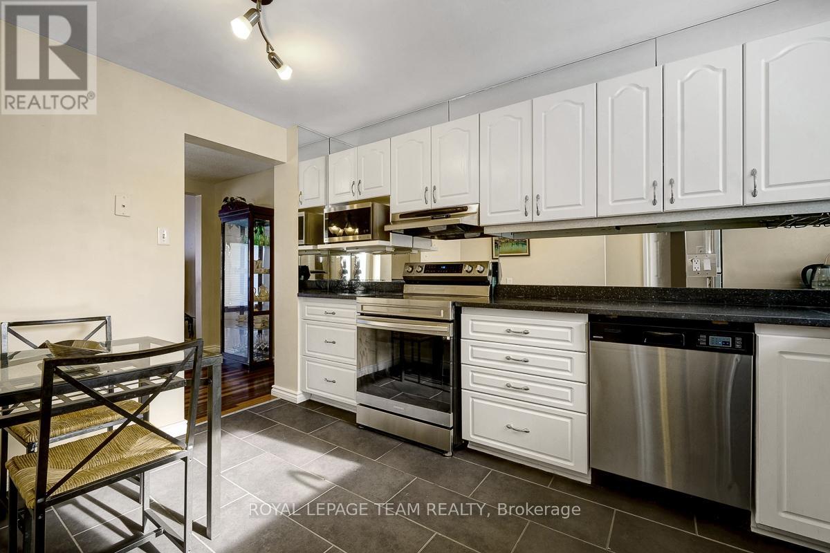 35 - 2027 Stonehenge Crescent