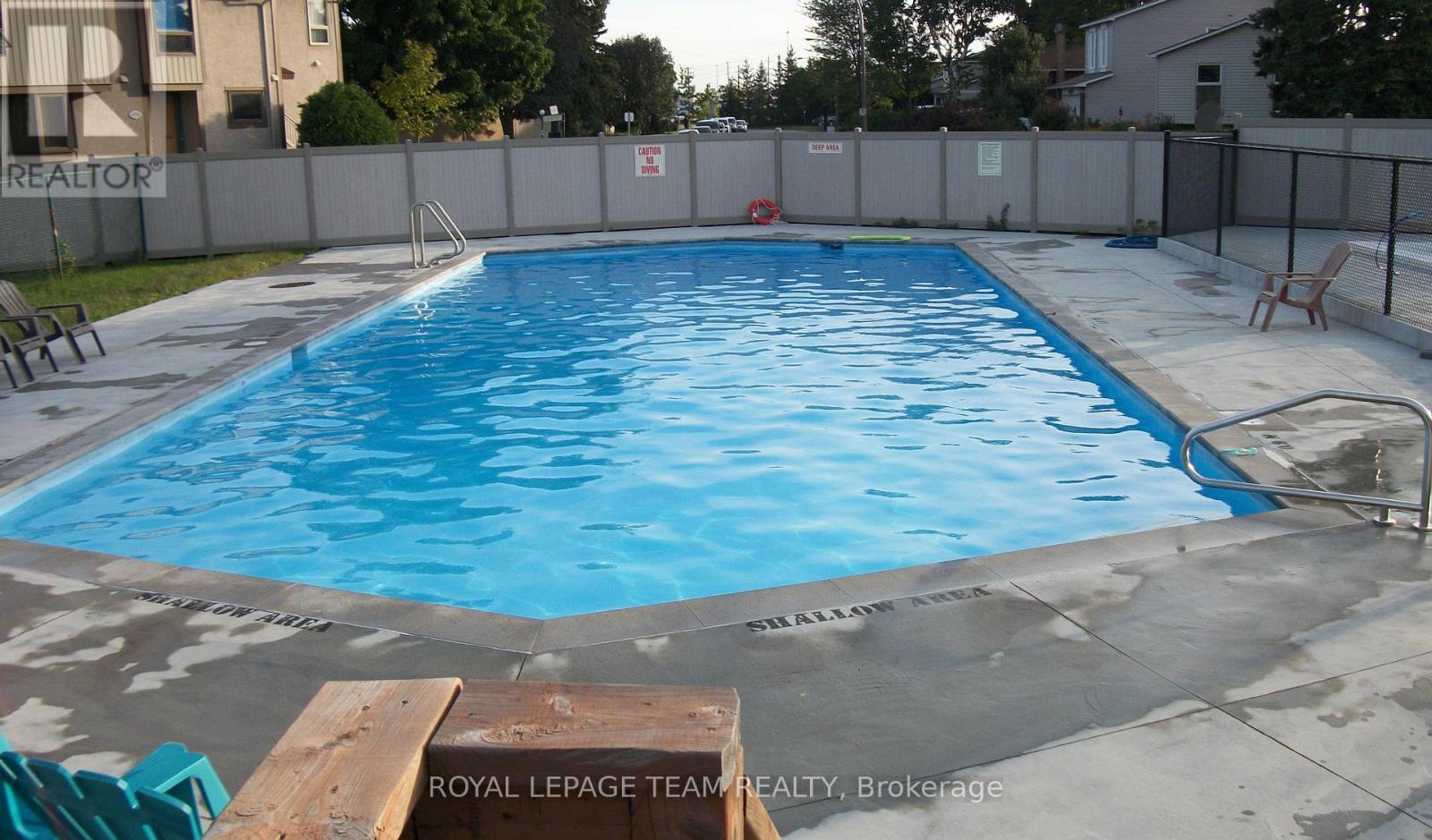 35 - 2027 Stonehenge Crescent