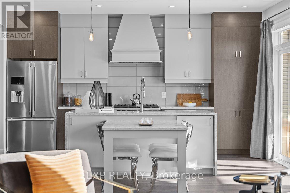 1036 De Pencier Drive