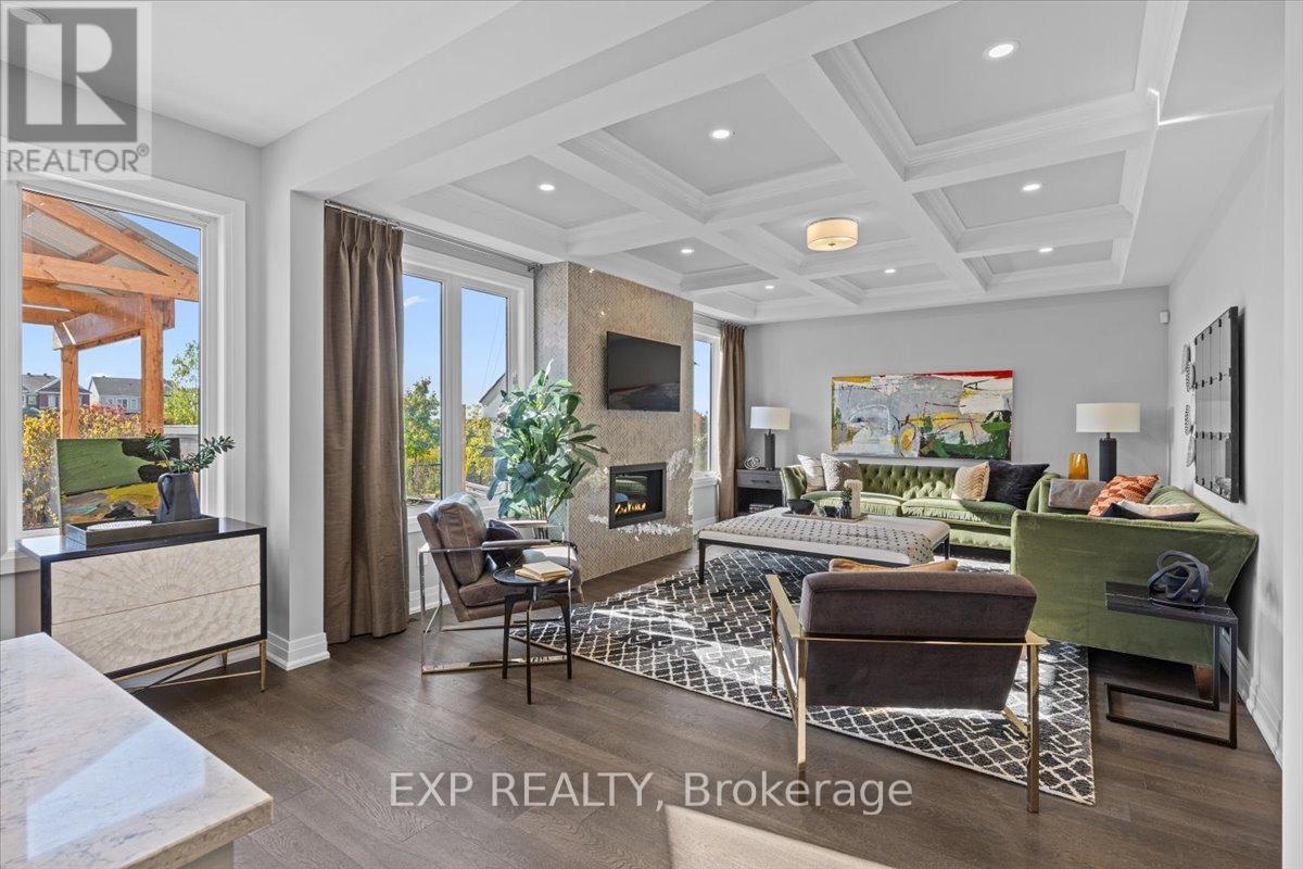 1036 De Pencier Drive