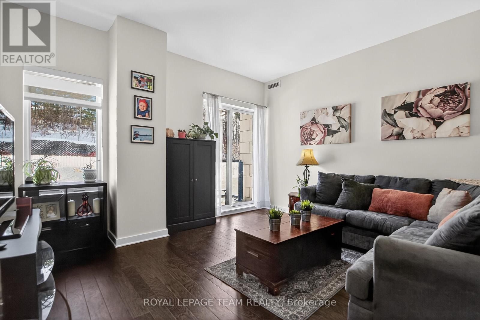 204 - 310 Centrum Boulevard