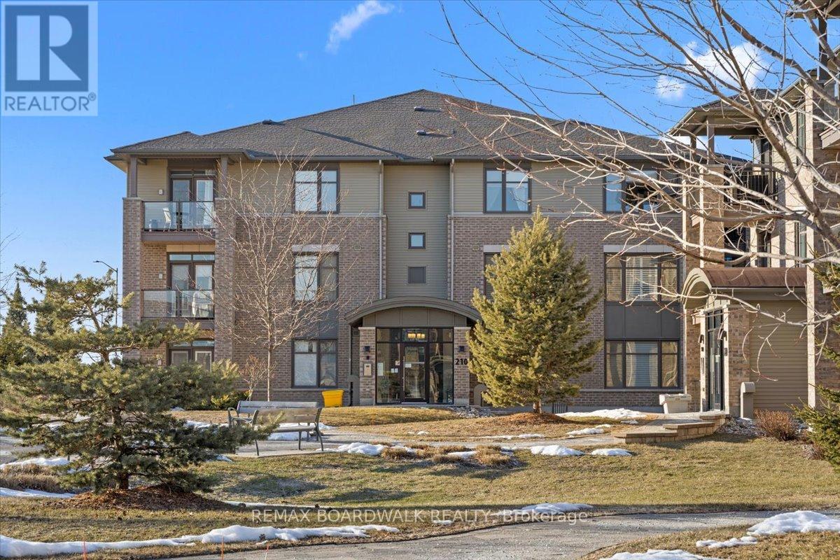 B102 - 210 Janka Private