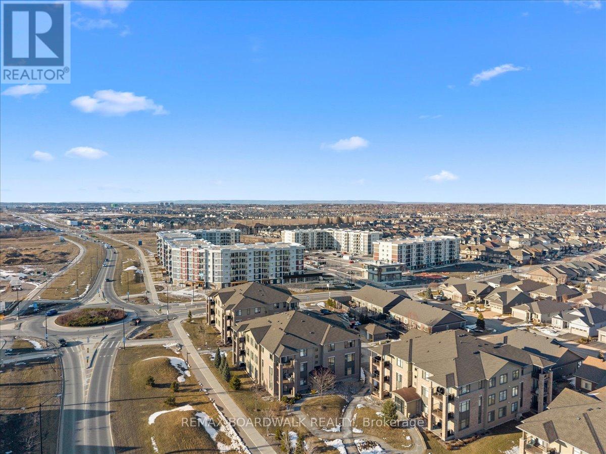 B102 - 210 Janka Private