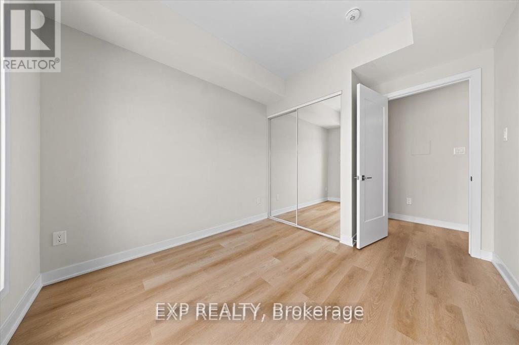 208 - 2376 Tenth Line Road