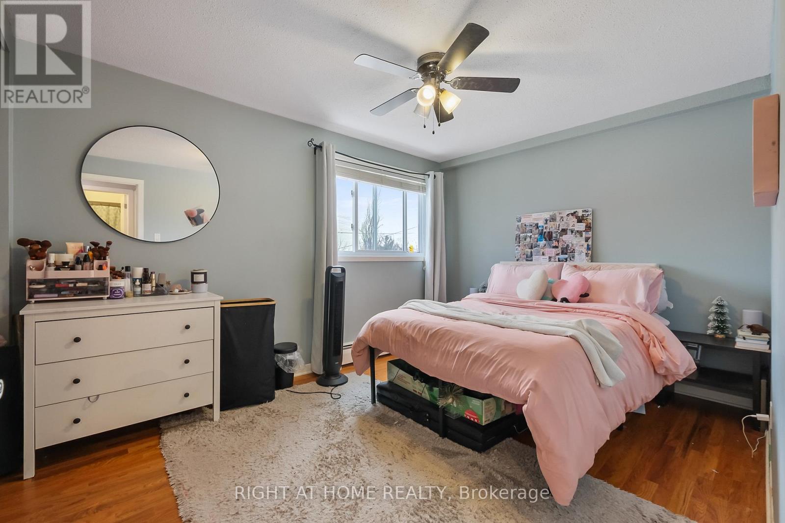 11 - 898 Elmsmere Road