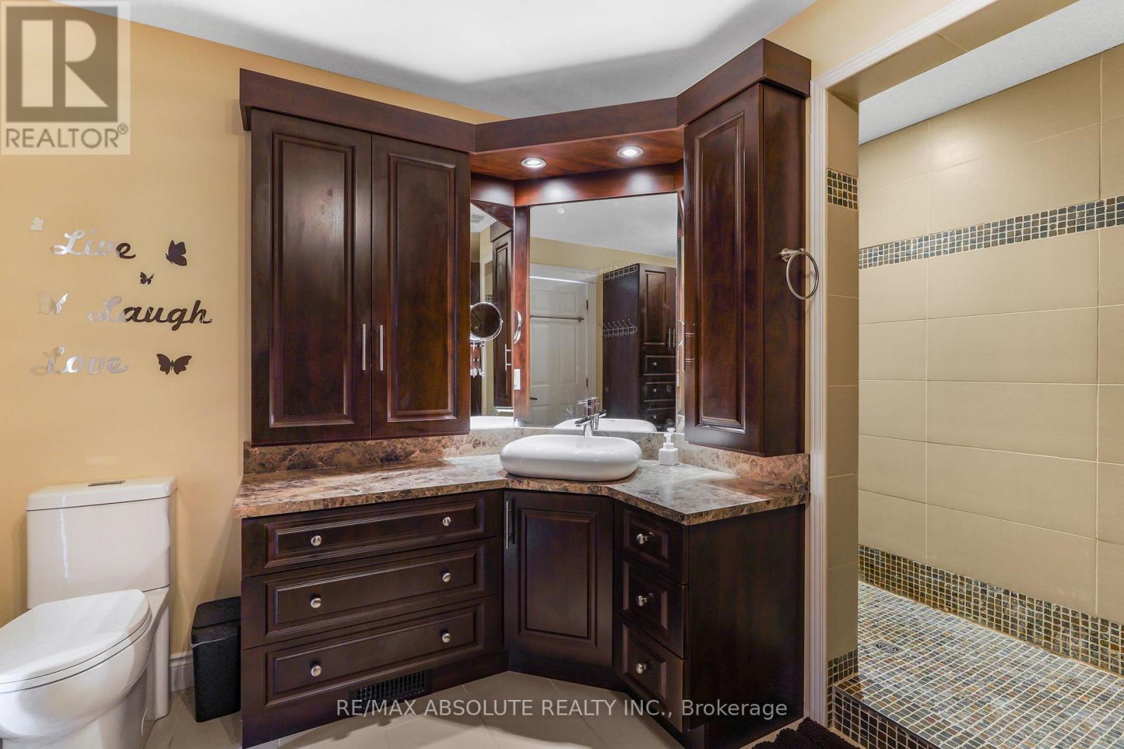 2655 Charbonneau Road