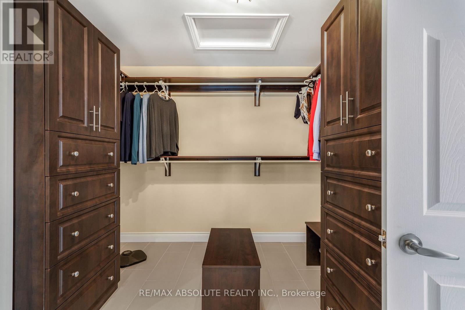 2655 Charbonneau Road