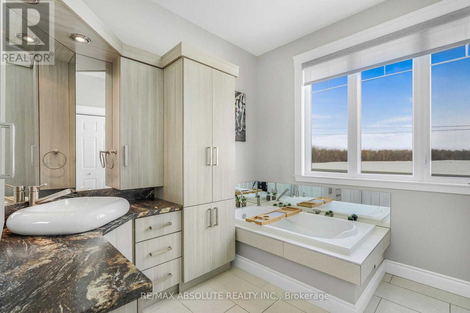 2655 Charbonneau Road