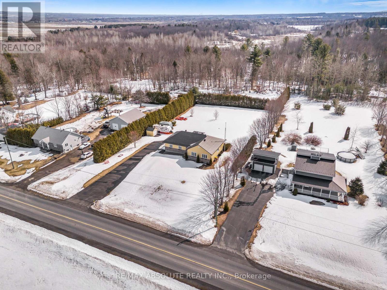 2655 Charbonneau Road