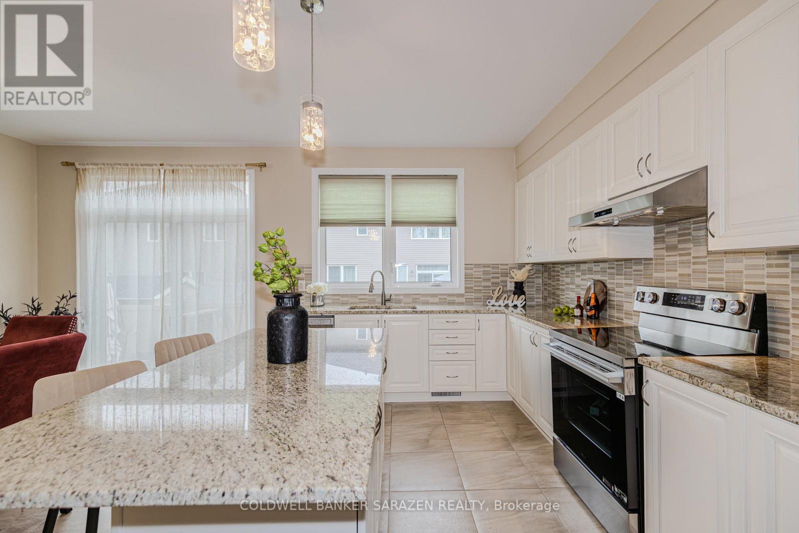 942 Guinness Crescent