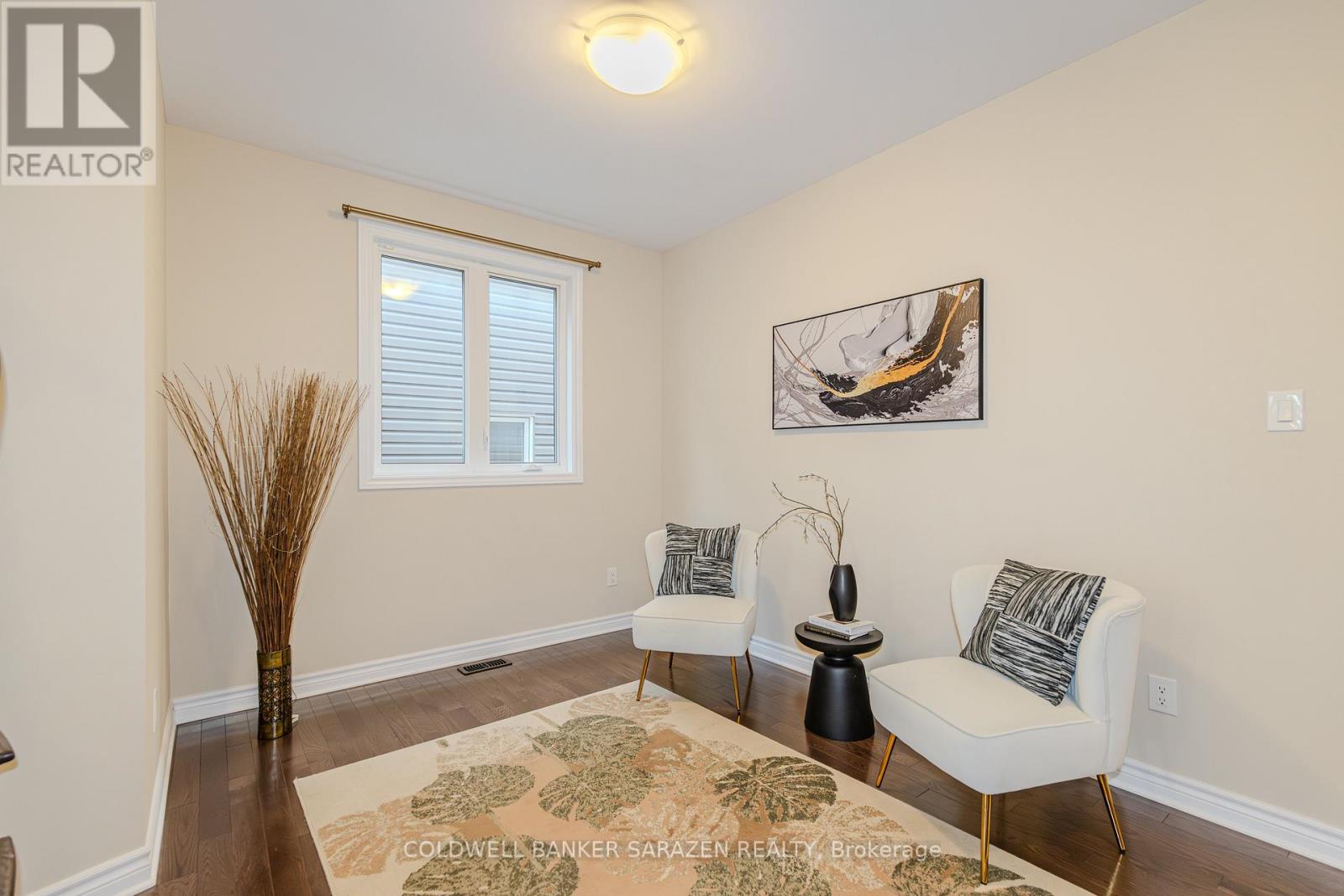 942 Guinness Crescent