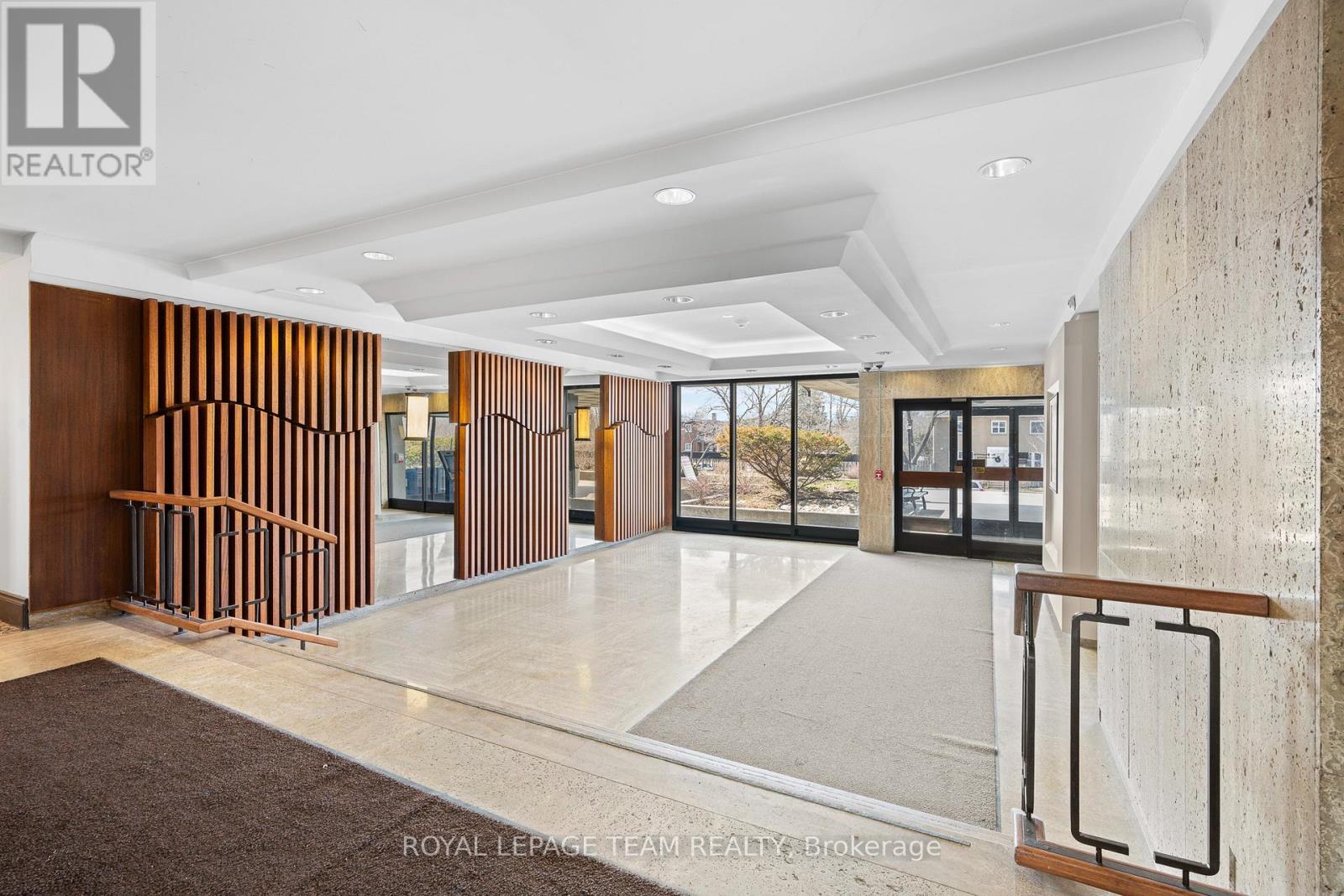 1611 - 265 Poulin Avenue N