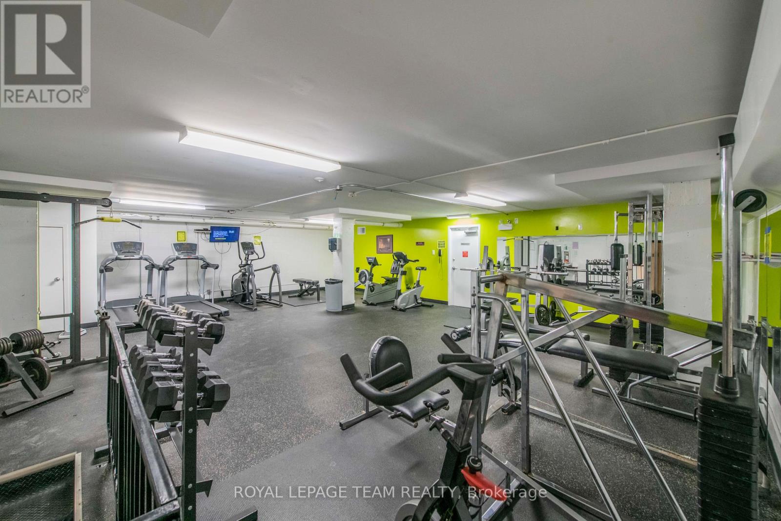 1611 - 265 Poulin Avenue N