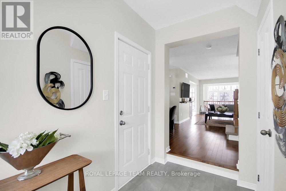 19 Fieldberry Private