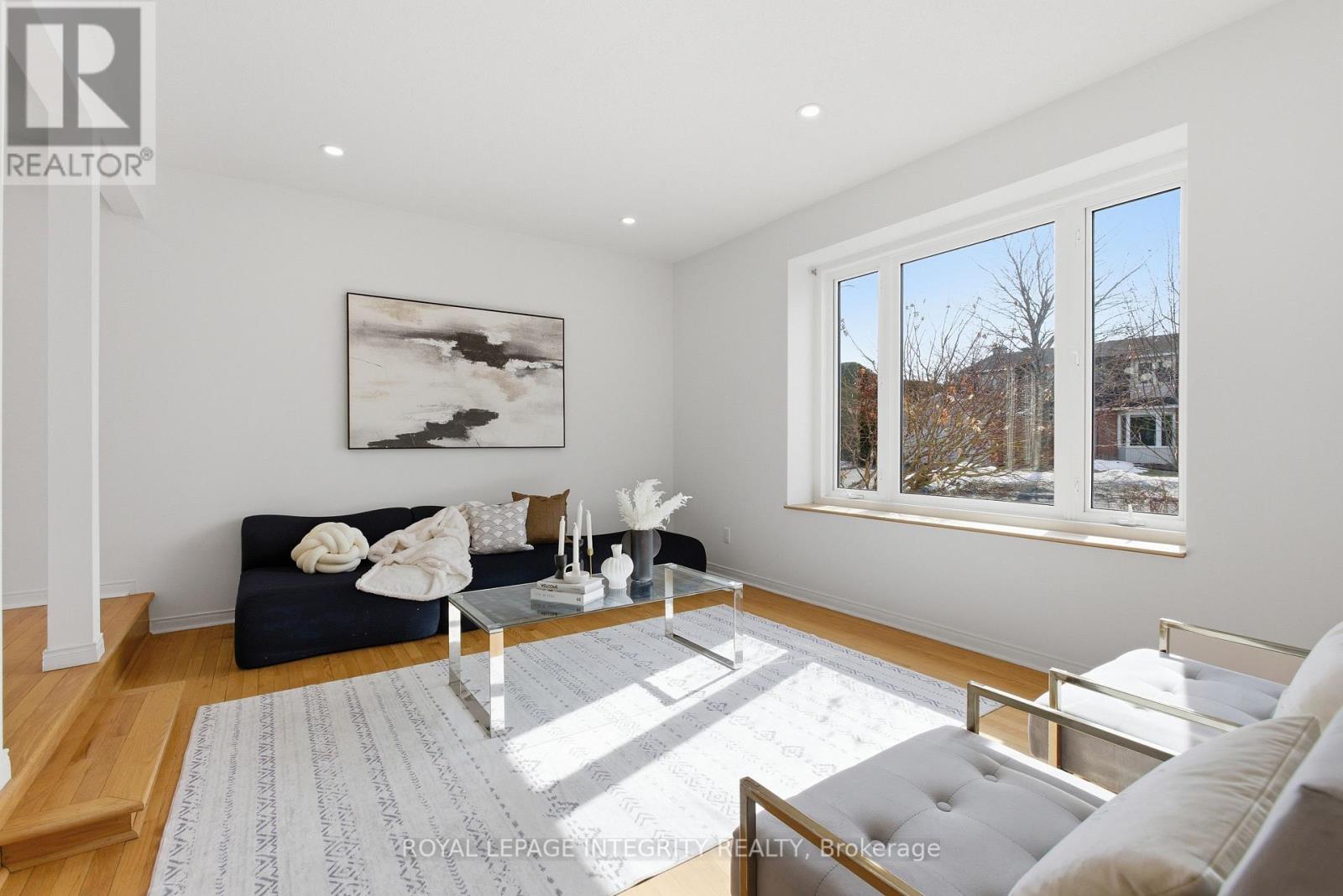 1019 Driftwood Crescent