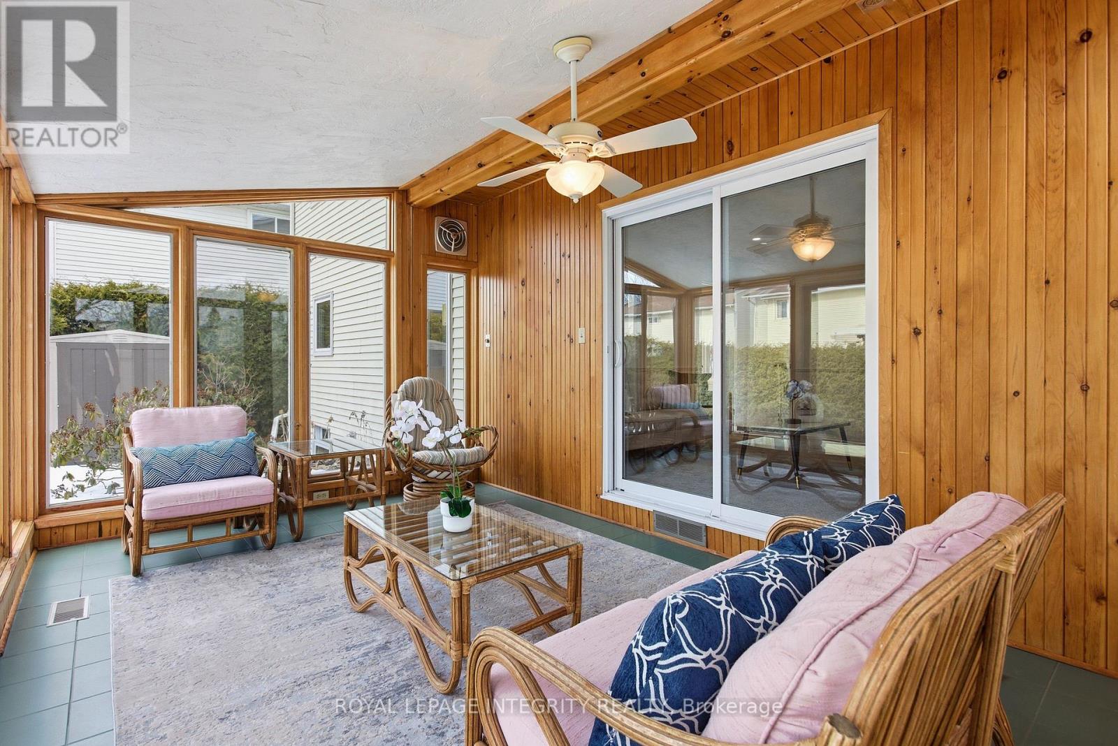 1019 Driftwood Crescent