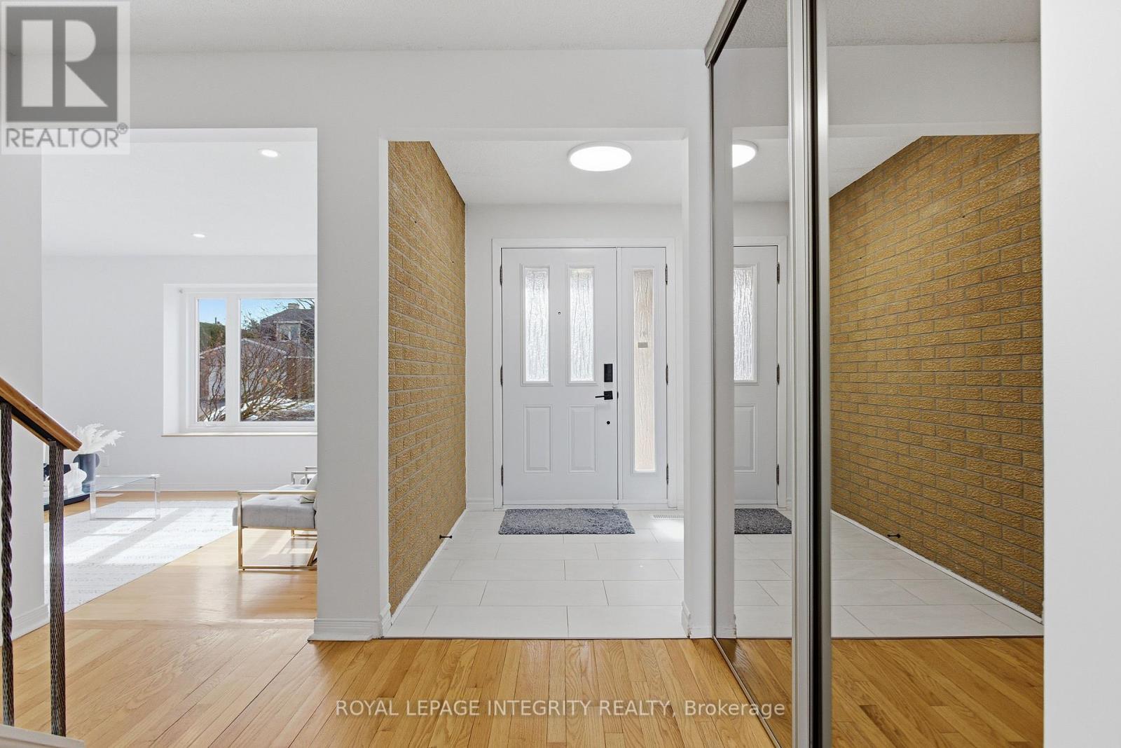 1019 Driftwood Crescent