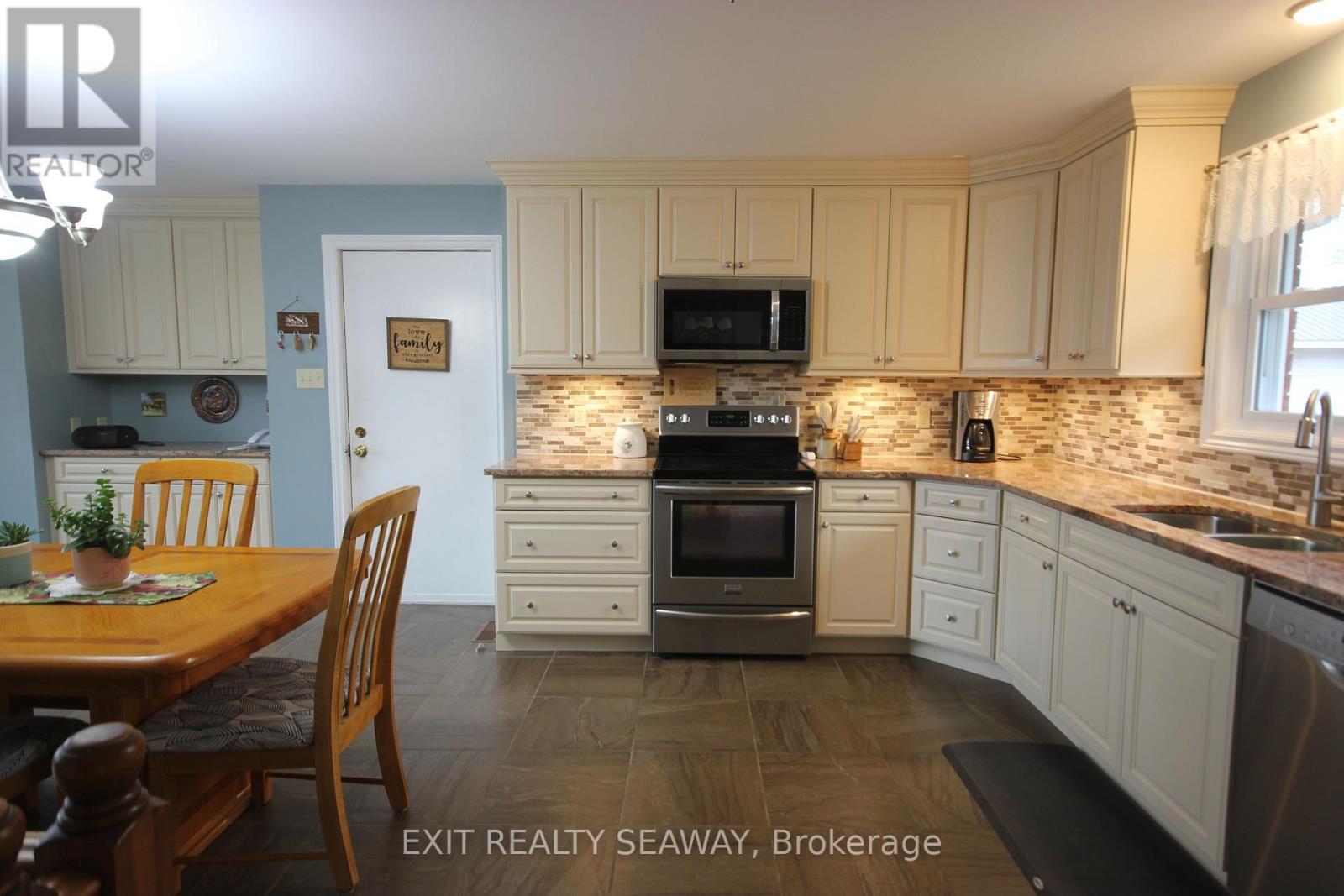 5514 County Road 16 Road N