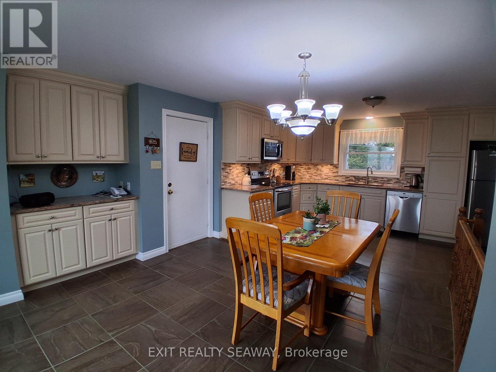 5514 County Road 16 Road N