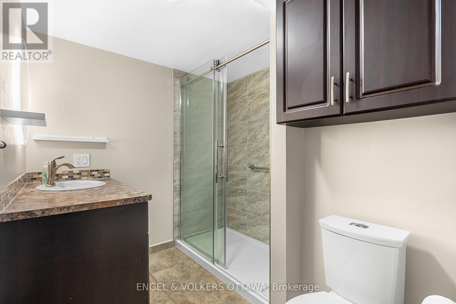 109 - 6532 Bilberry Drive