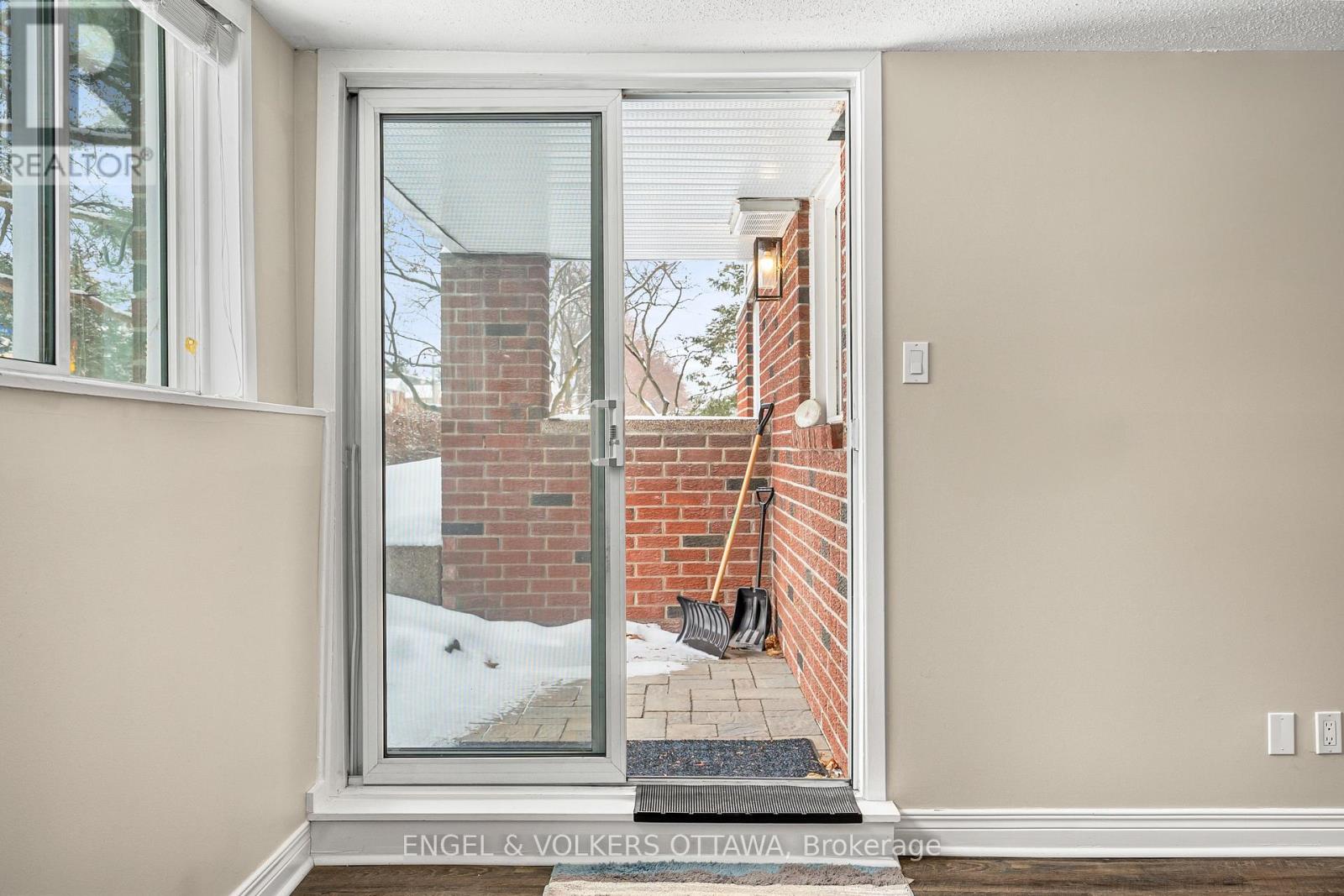 109 - 6532 Bilberry Drive