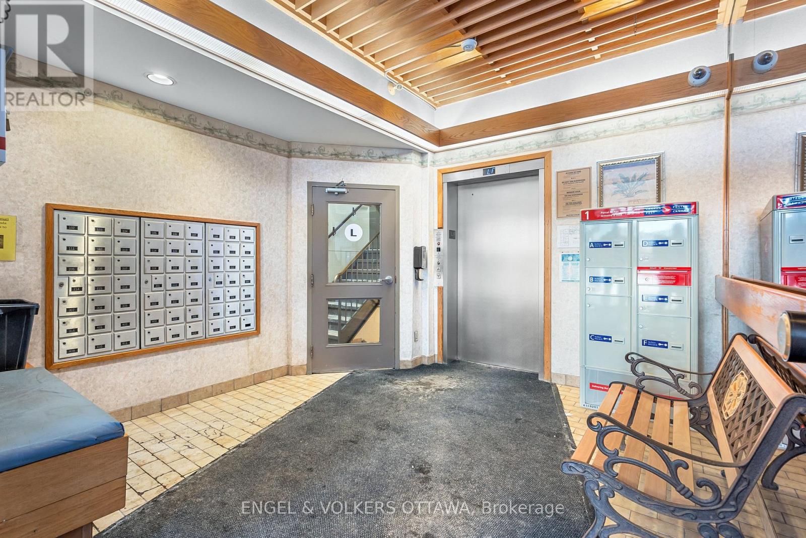 109 - 6532 Bilberry Drive