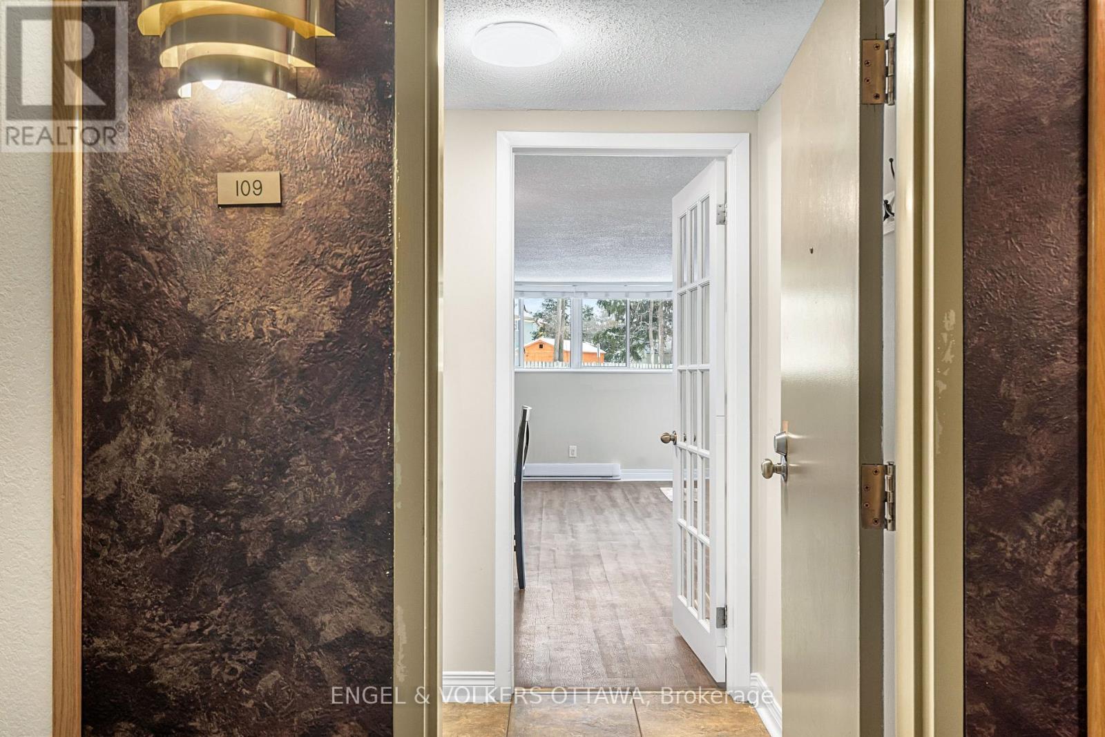 109 - 6532 Bilberry Drive