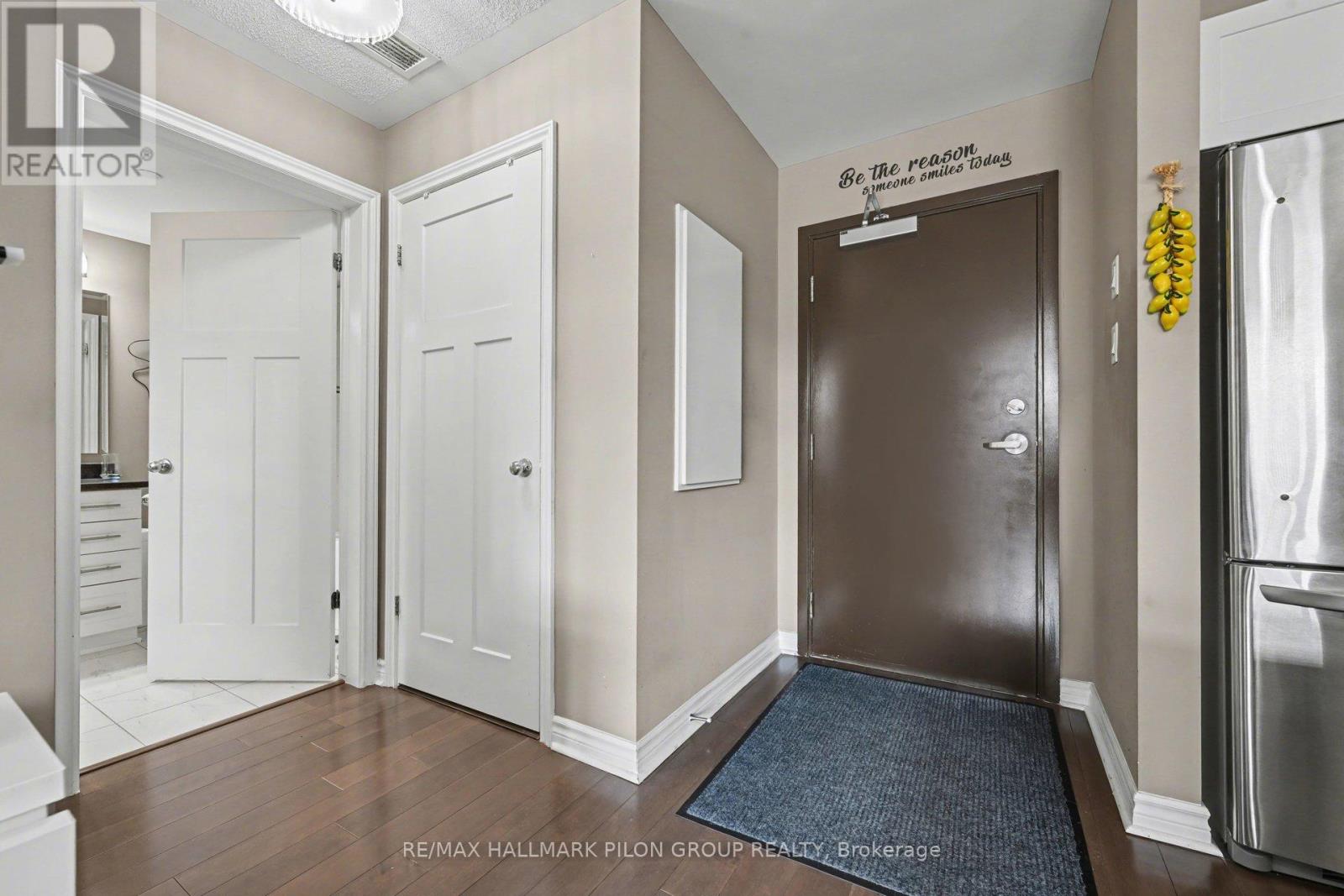 403 - 230 Titanium Private