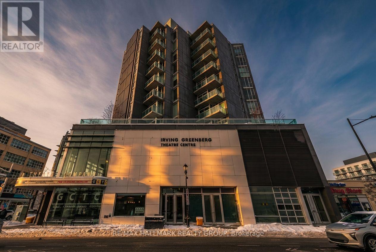 702 - 1227 Wellington Street W