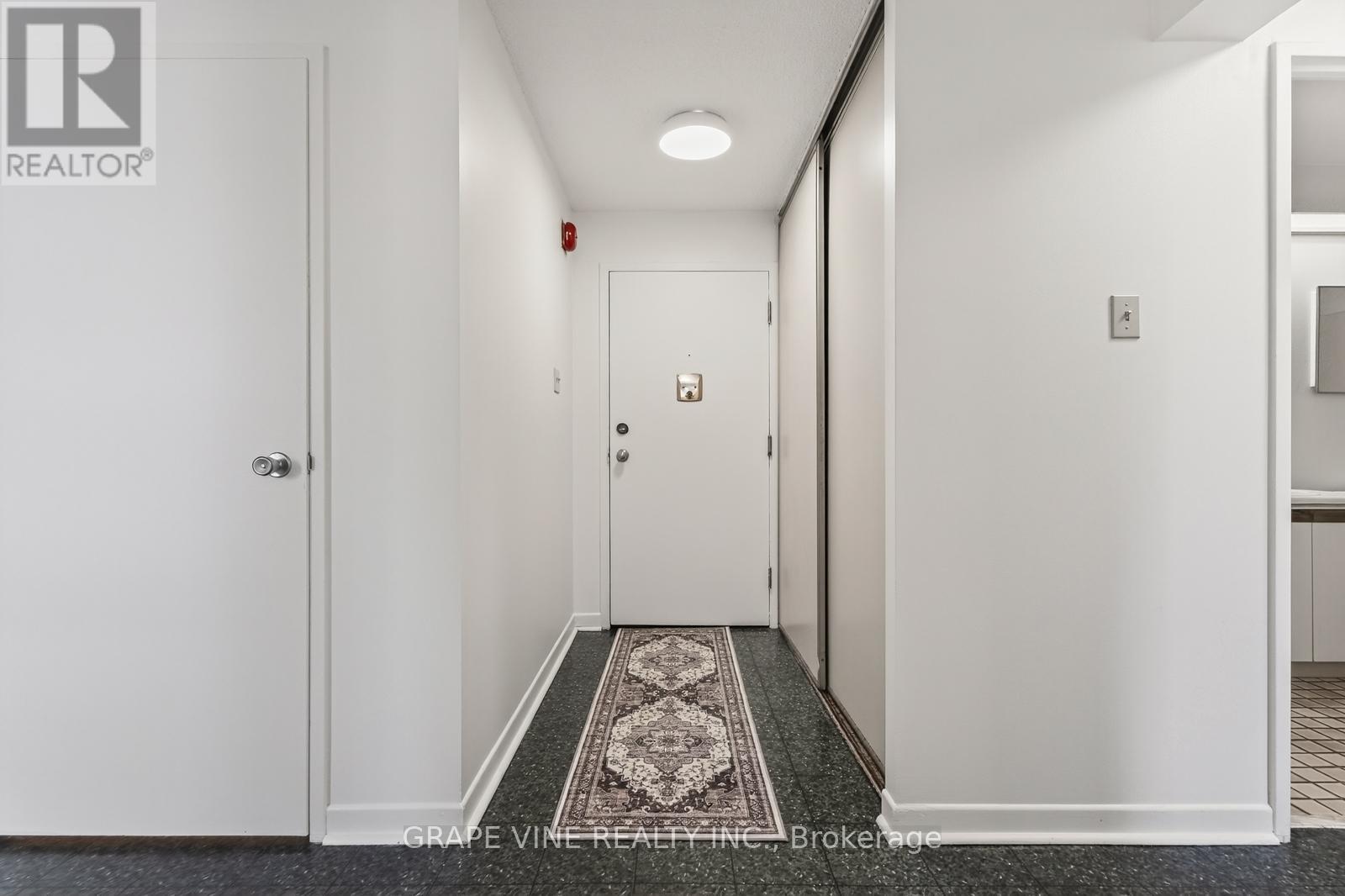 102 - 50 Burnside Avenue