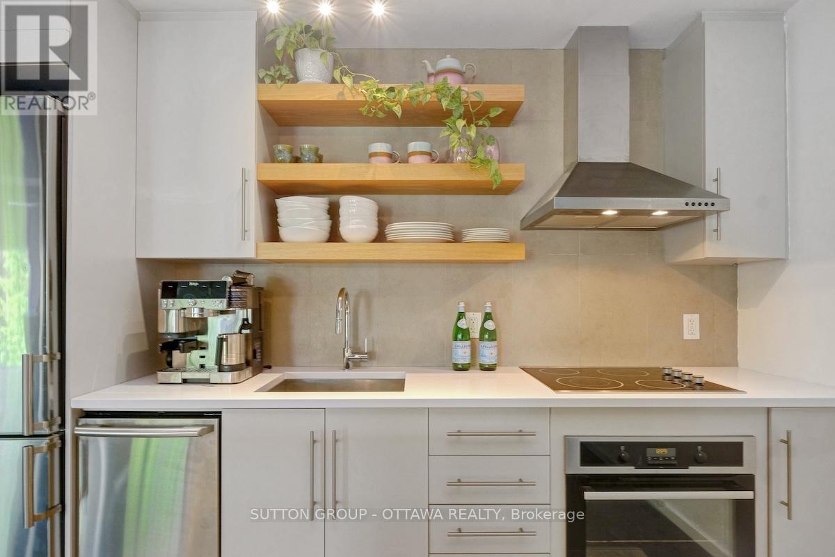 308 - 1000 Wellington Street W