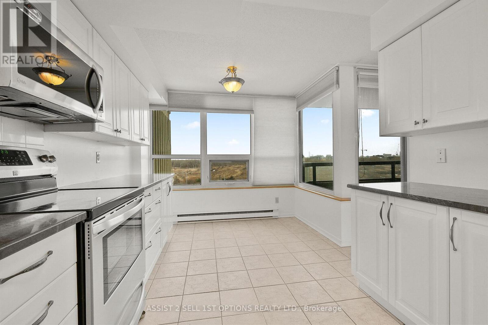 807 - 1500 Riverside Drive