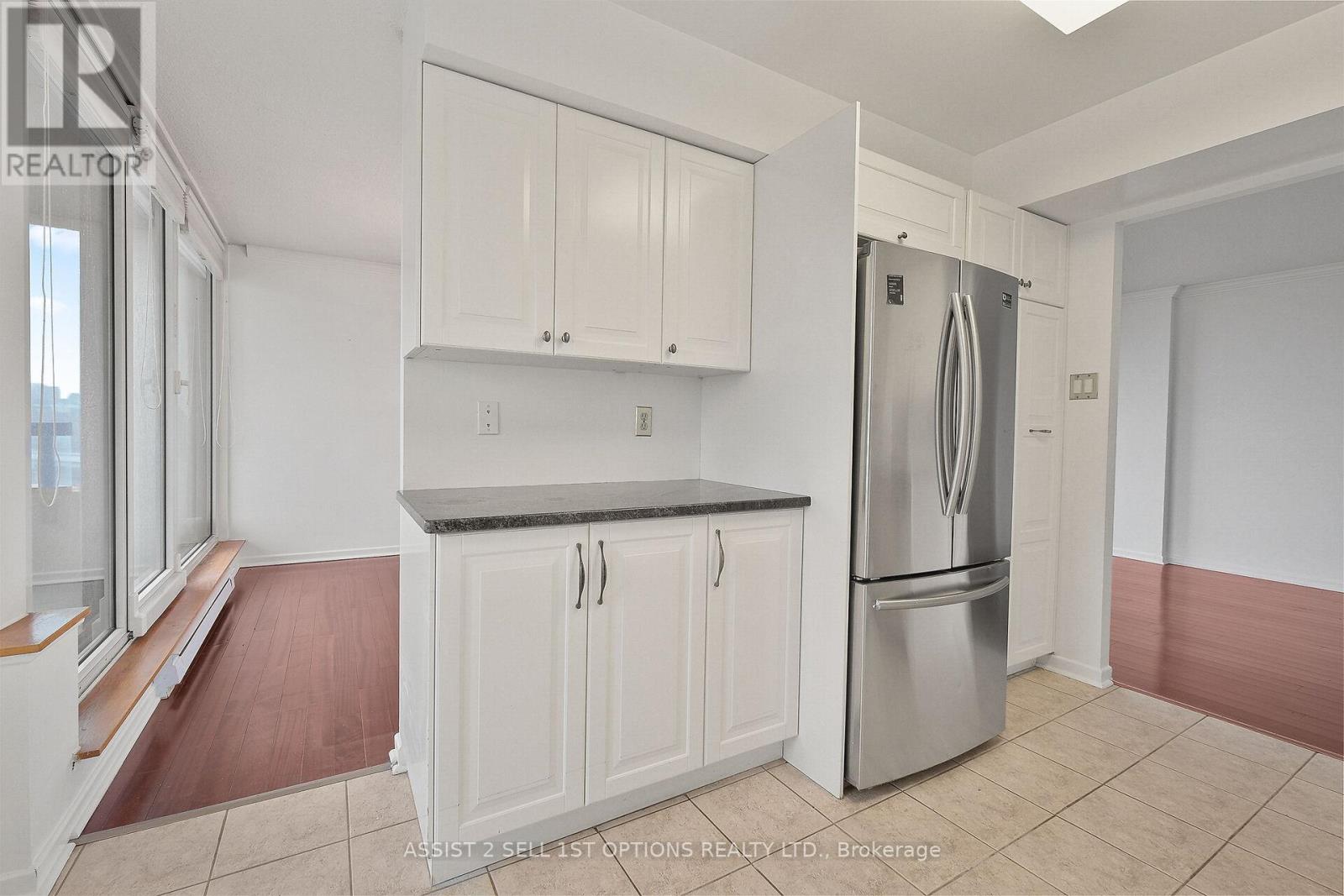 807 - 1500 Riverside Drive