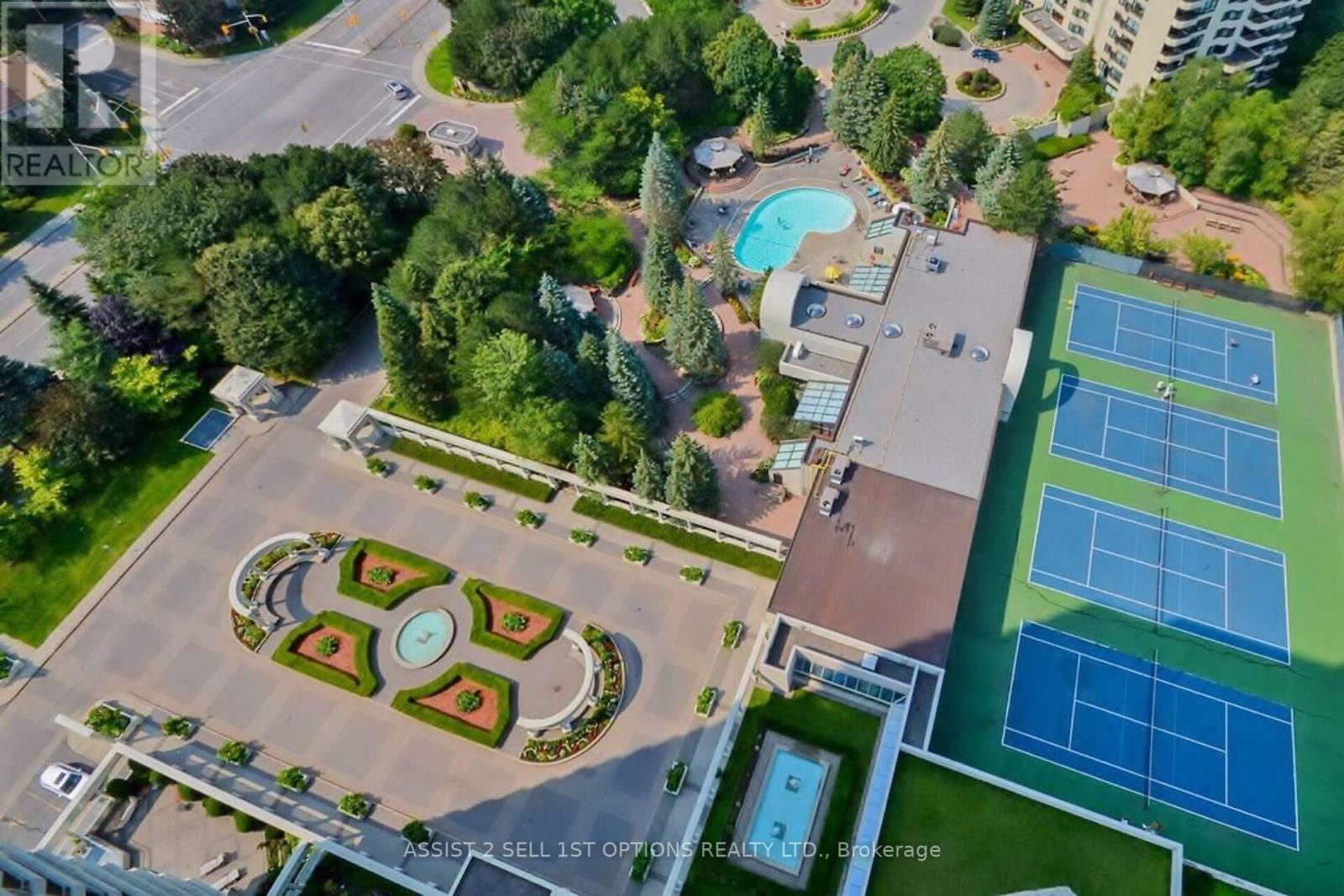 807 - 1500 Riverside Drive