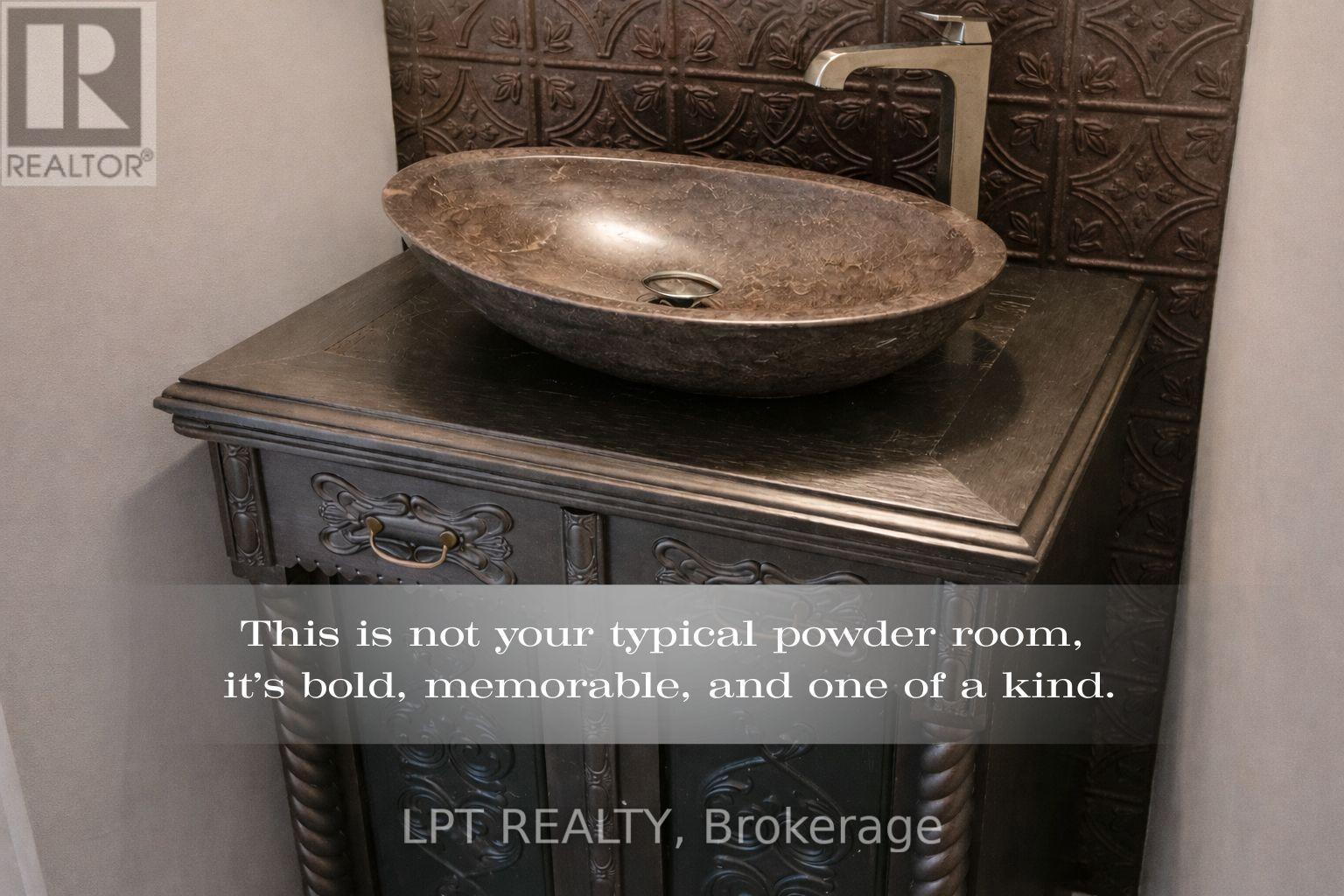 607 Meadowcreek Circle