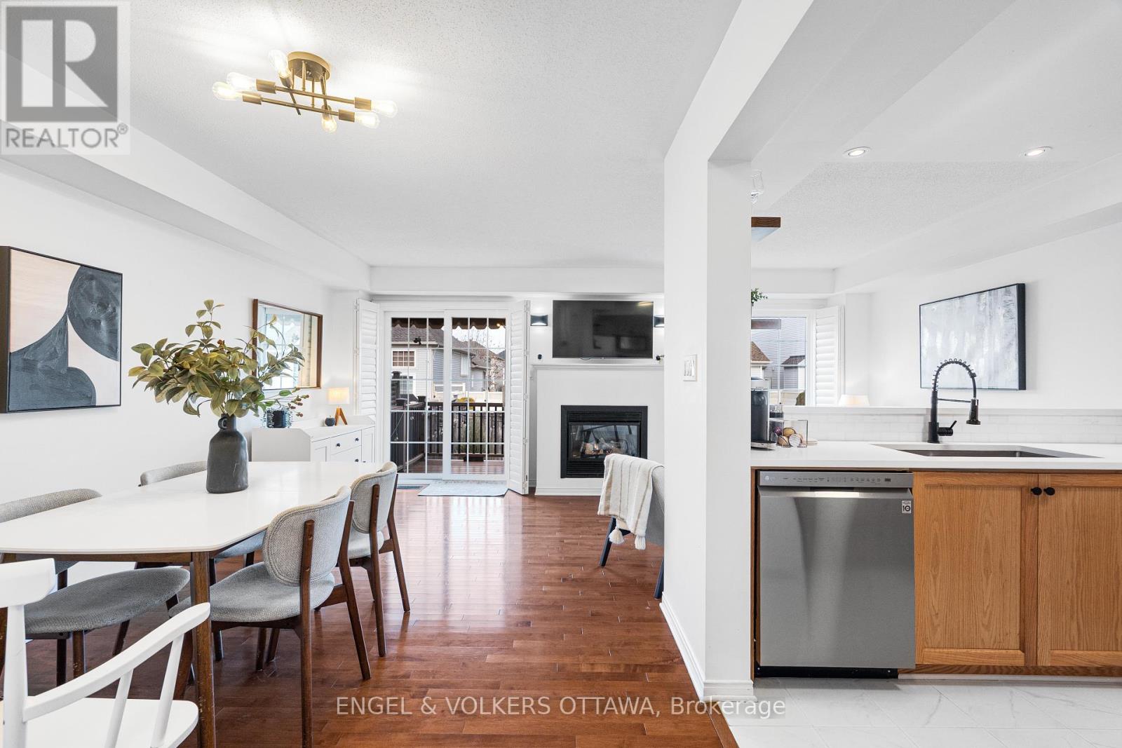 293 Silbrass Private