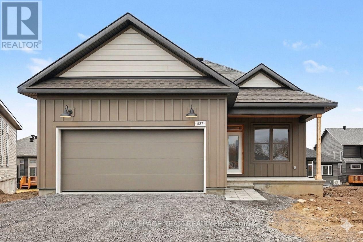 537 Swinley Crescent