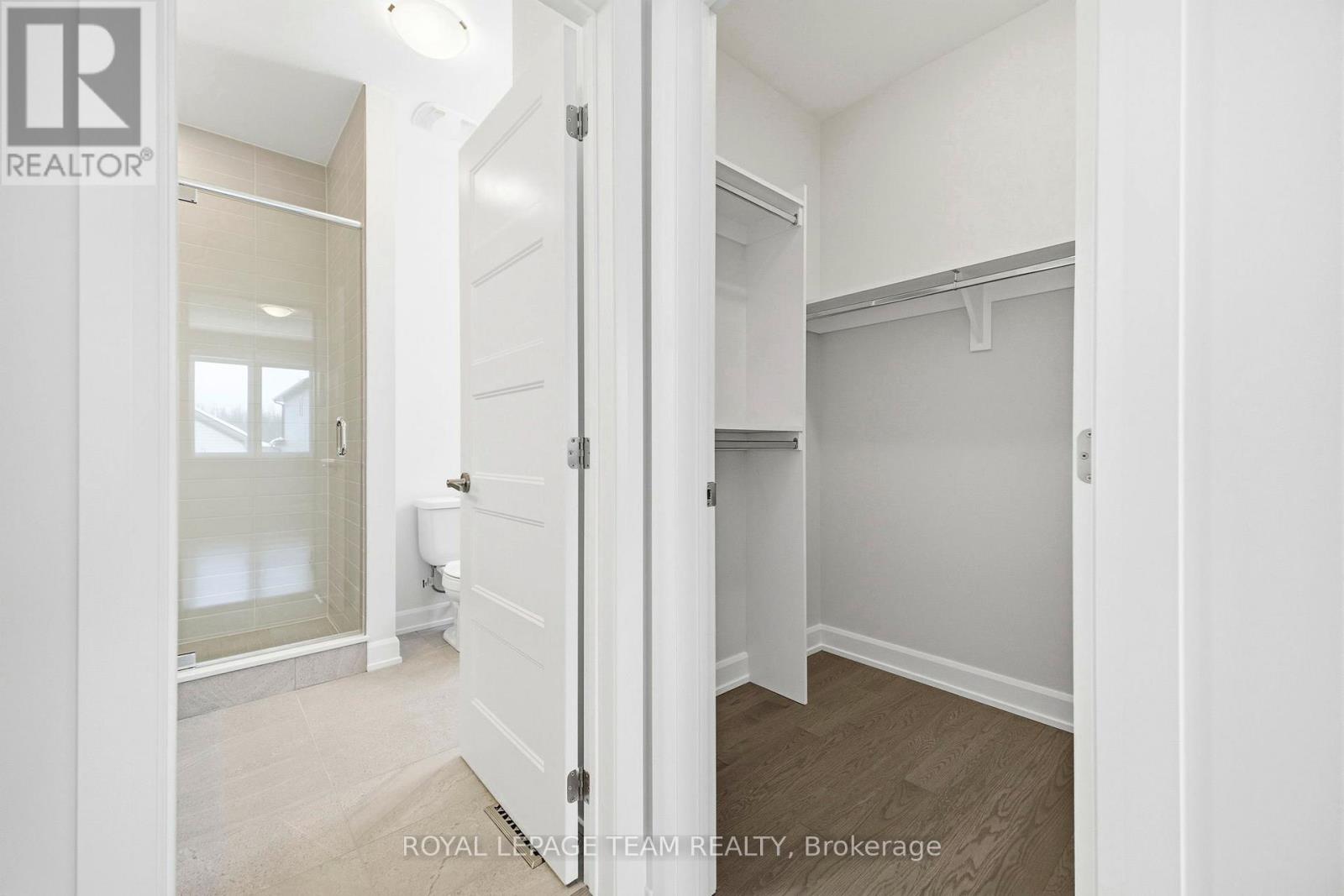 537 Swinley Crescent