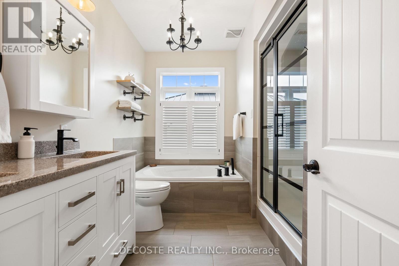 21190 Bayview Avenue