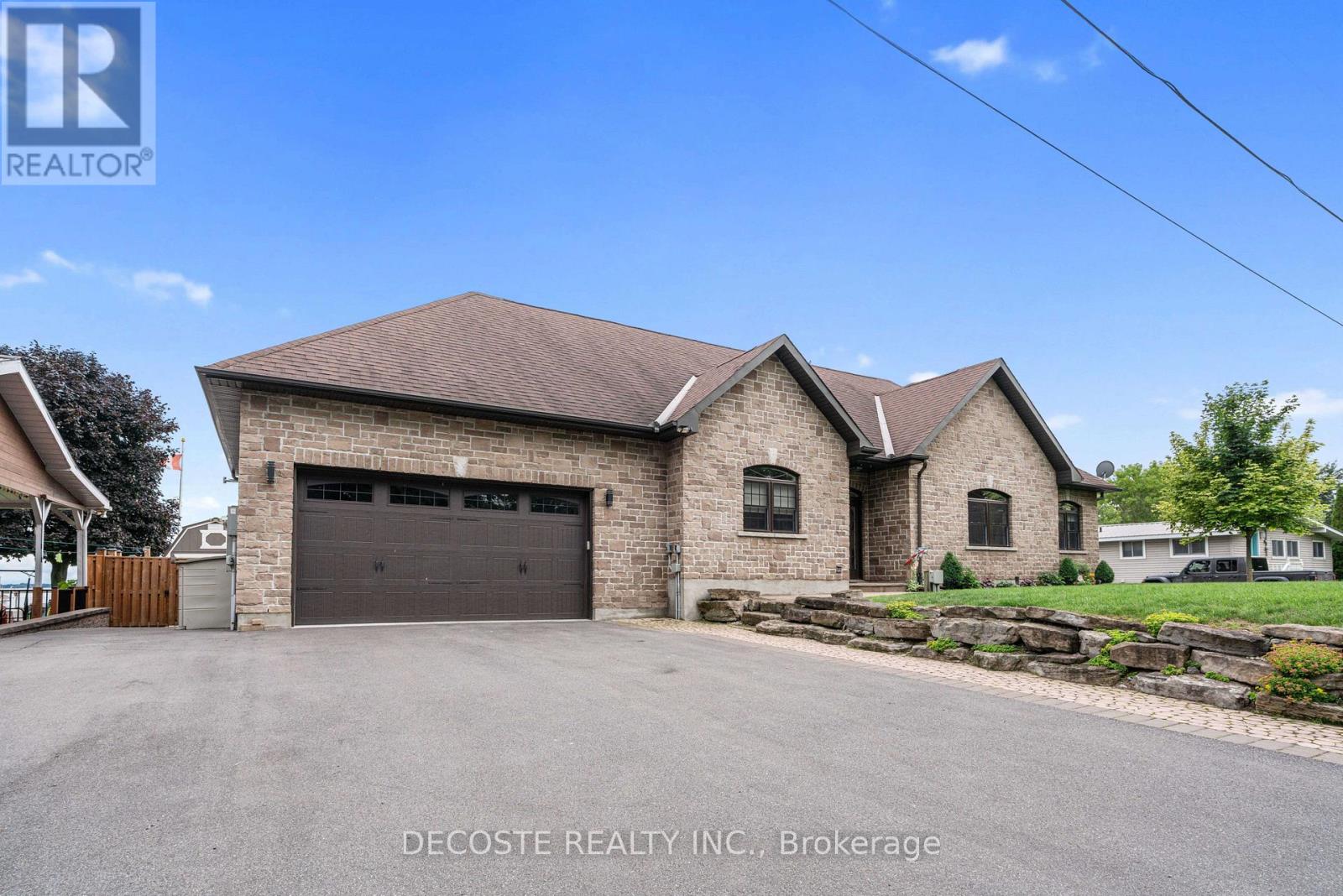 21190 Bayview Avenue