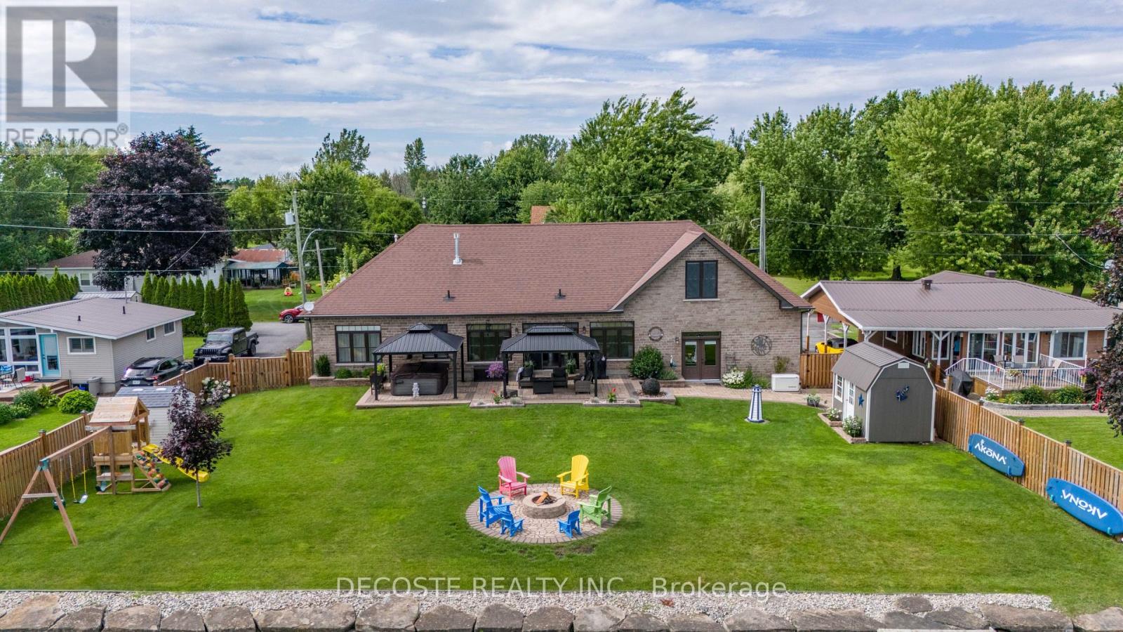 21190 Bayview Avenue